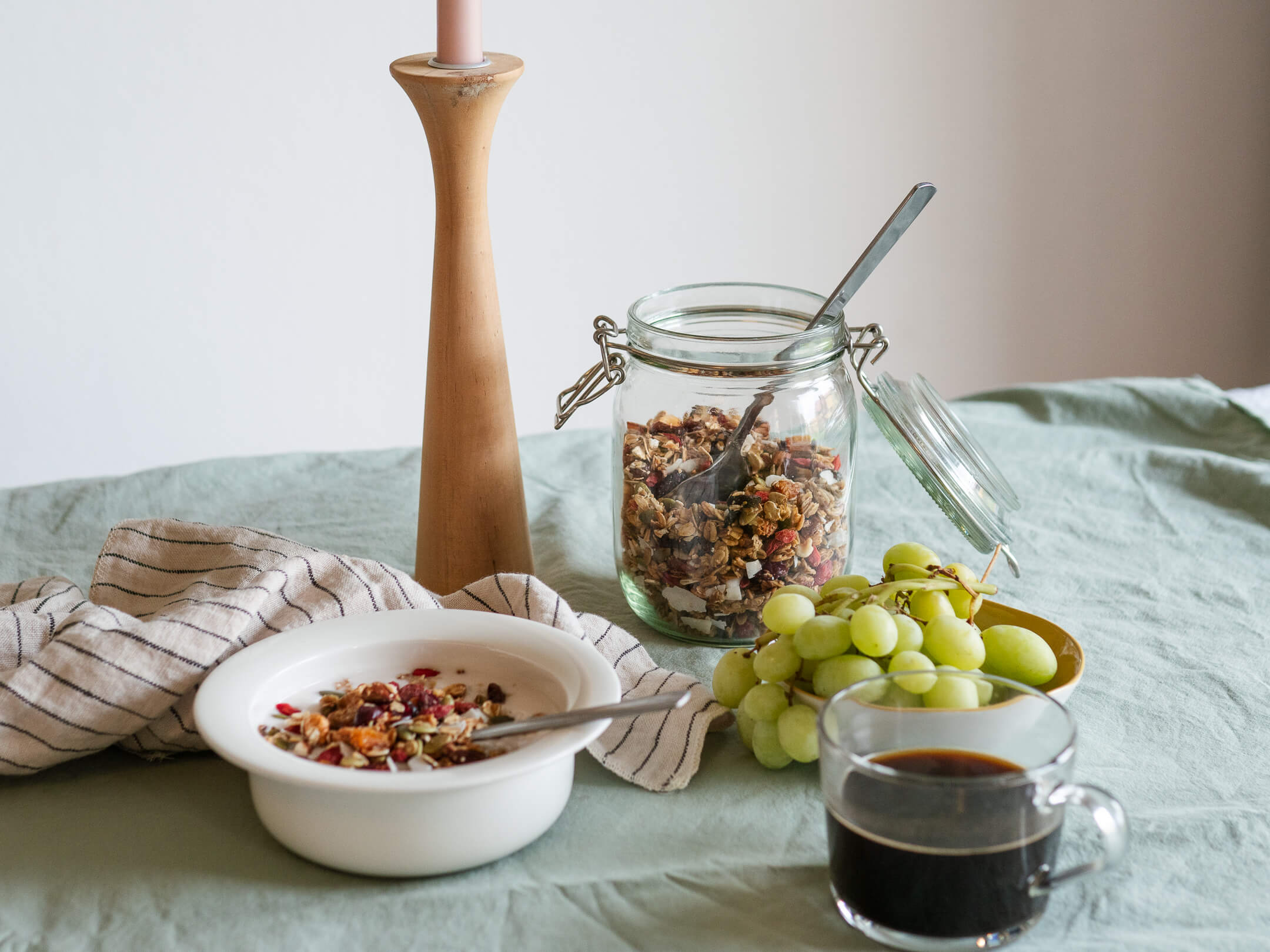 Grön nyttig smoothie bowl.